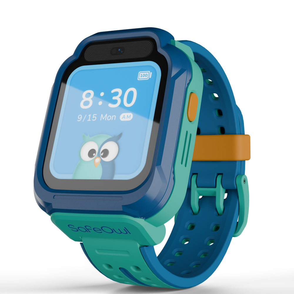 Owly 1 Ocean Blue kids smartwatch front 3 quarter view